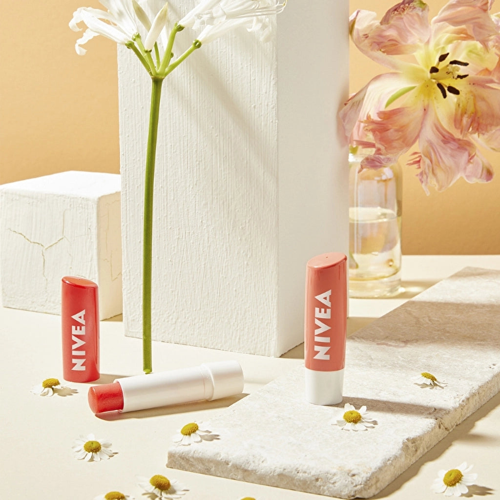 Nivea Peach Lip Care Cream 4.8 gr