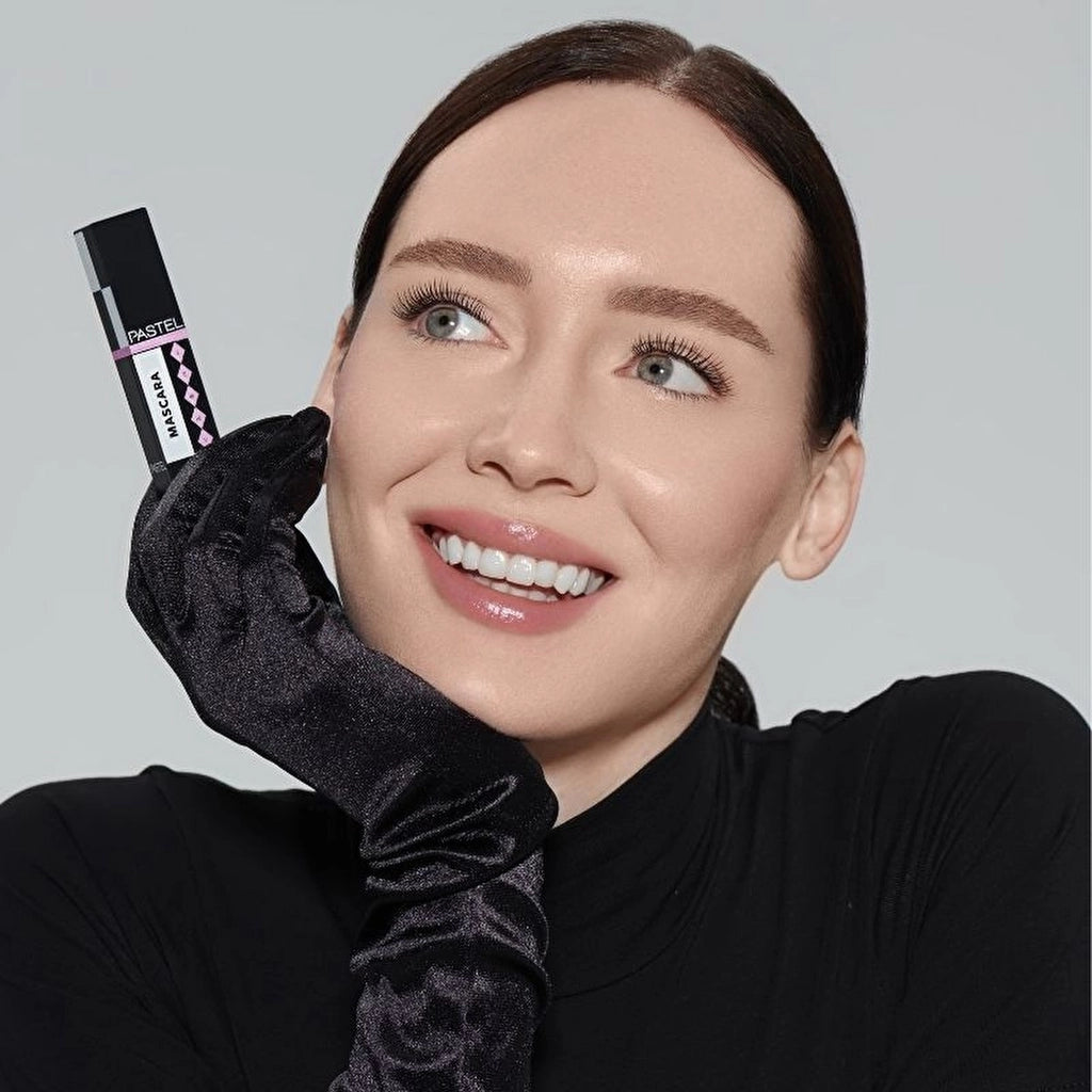 Pastel Queen Mascara