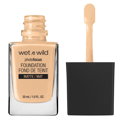 wet n wild Photo Focus Foundation Soft Beige