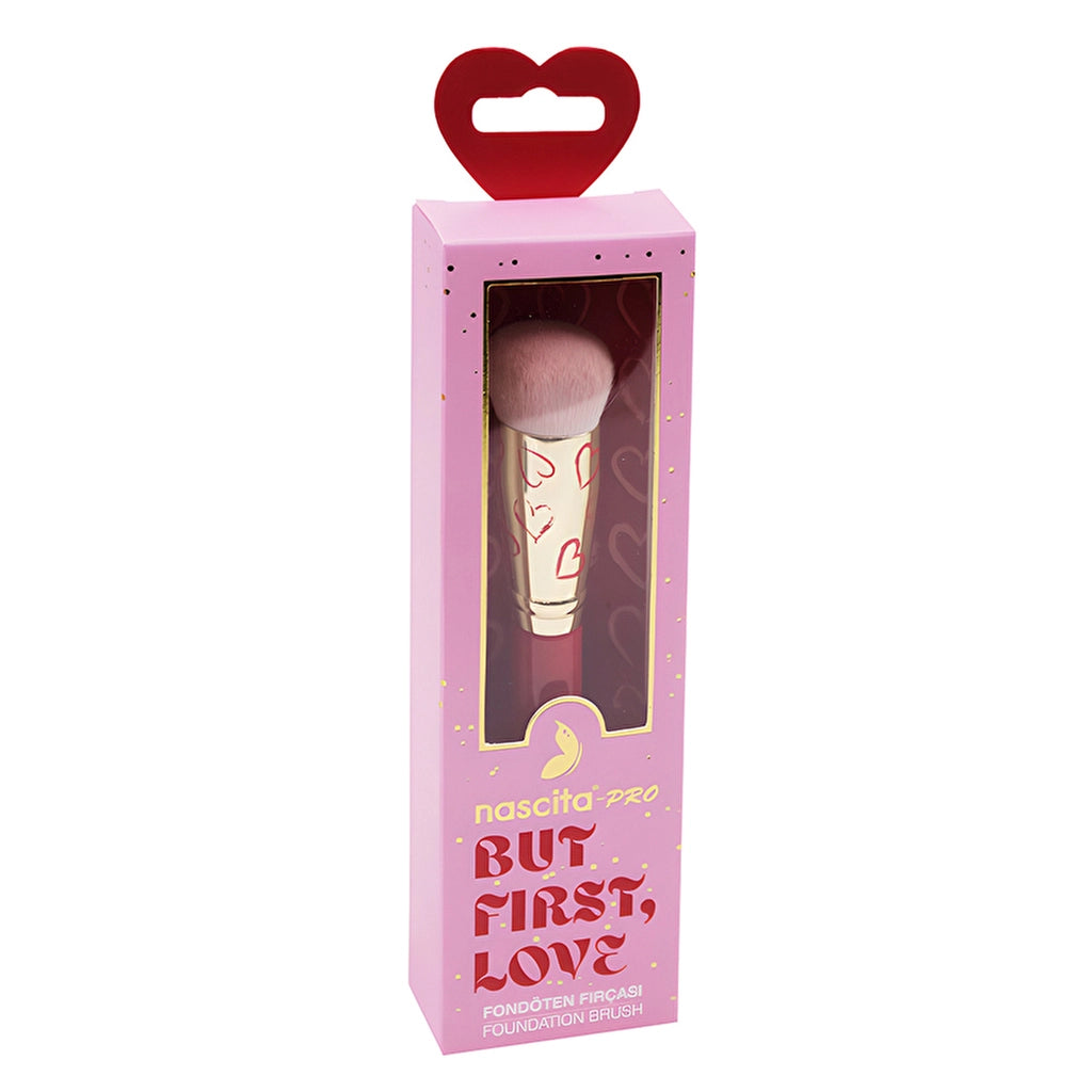 Nascita Pro Love Series Foundation Brush