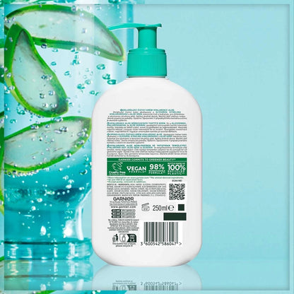 Garnier Hyaluronic Aloe Moisturizing and Soothing Cleanser 250 ml