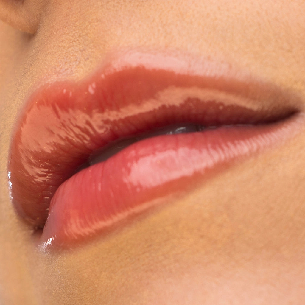 theBalm Instant Plump Your Pucker Lip Gloss Rodeo Show