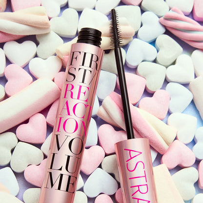 Astra Deep Black Mascara First Reaction Volume