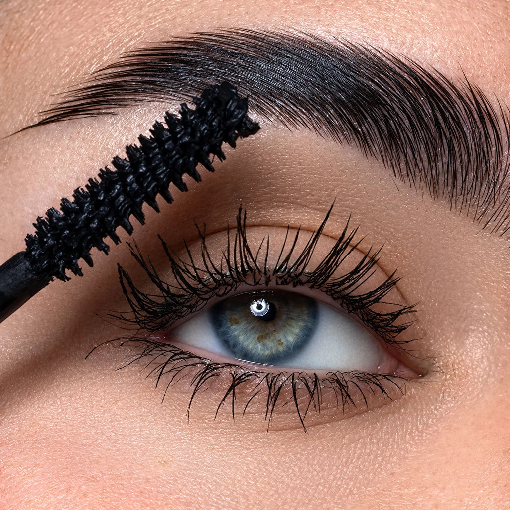 Astra Universal Volume Waterproof Waterproof Mascara - Extra Black