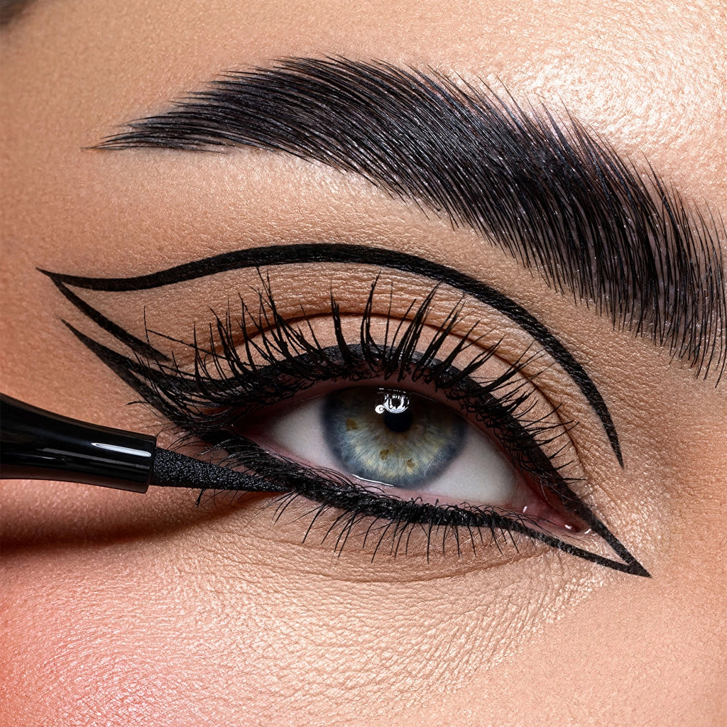 Astra Subliminal 16 Hours Durable Intense Black Pro Eyeliner