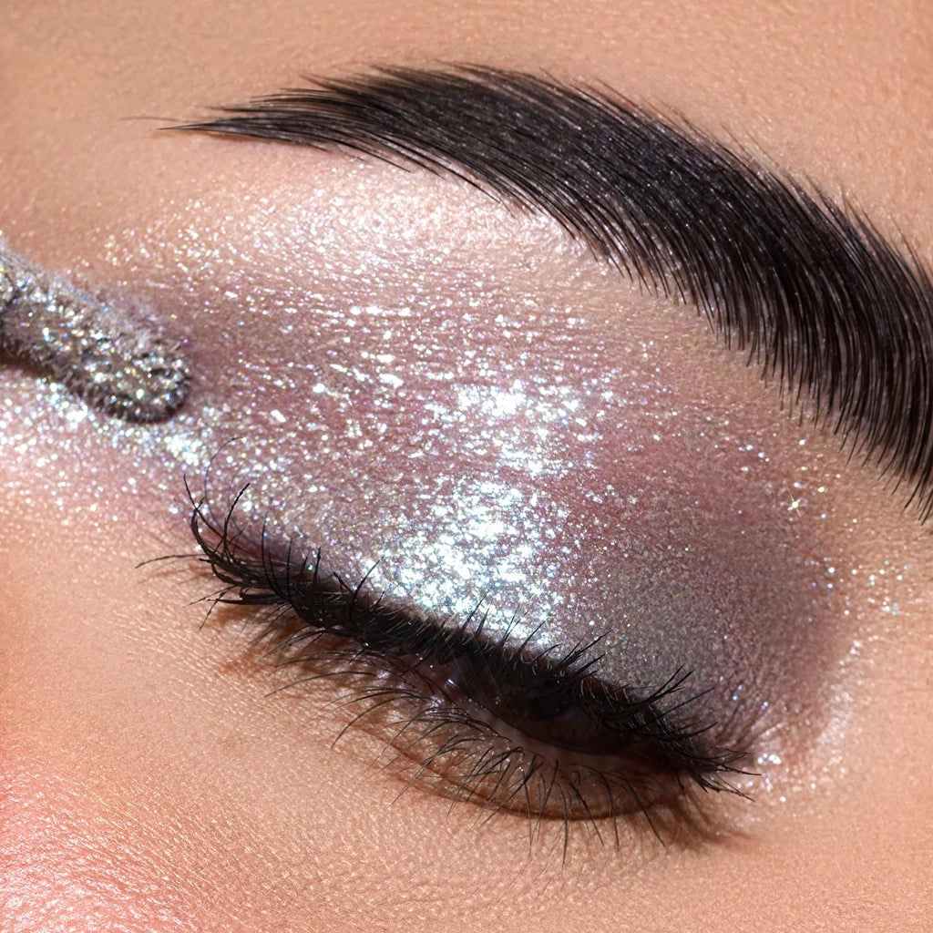 Astra Chromo Therapy Chrome Liquid Eyeshadow Uv Placebo