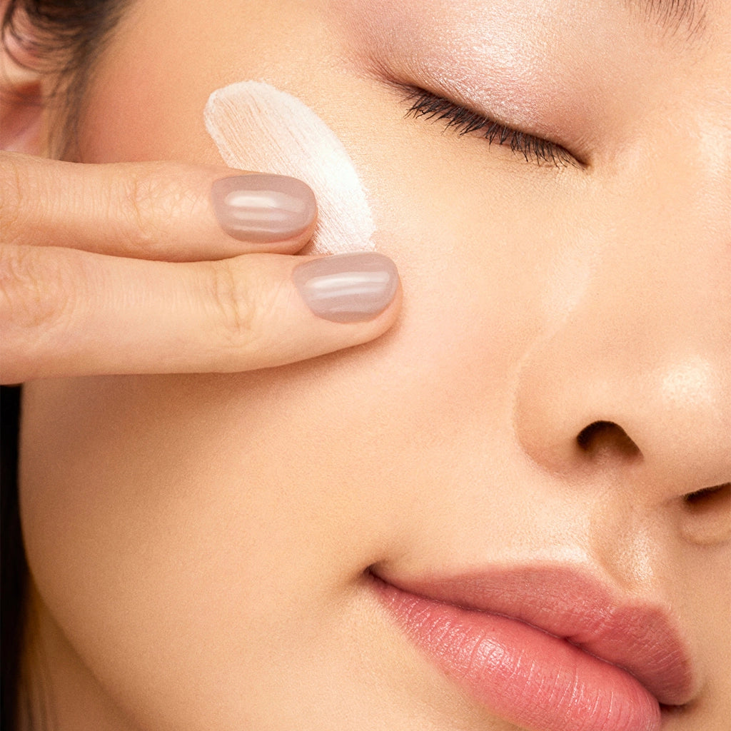 Astra Zen Routine Glowing Bright Makeup Base