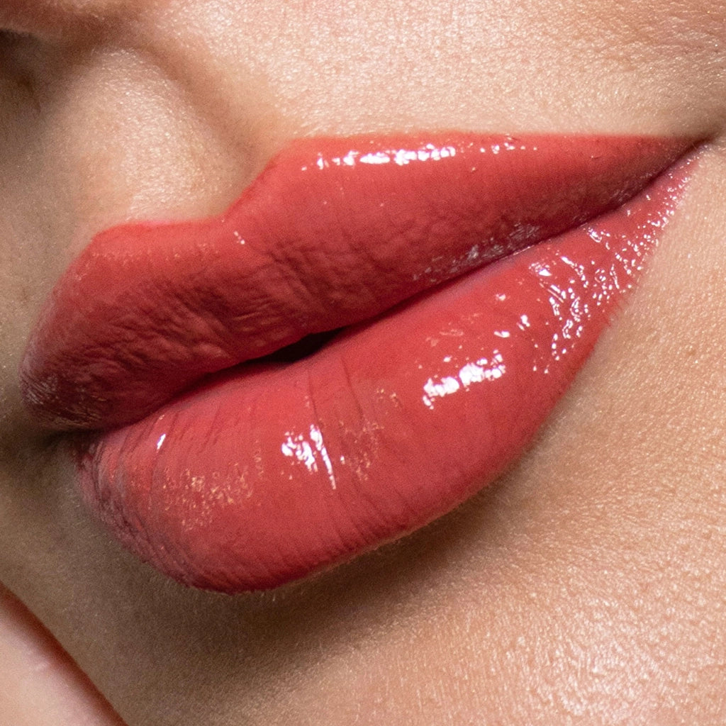 Astra My Gloss Plump &amp; Shine Lip Gloss 06 Sunkissed