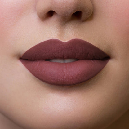 Astra Hypnotize Liquid Matte Lipstick 01 Ambitious