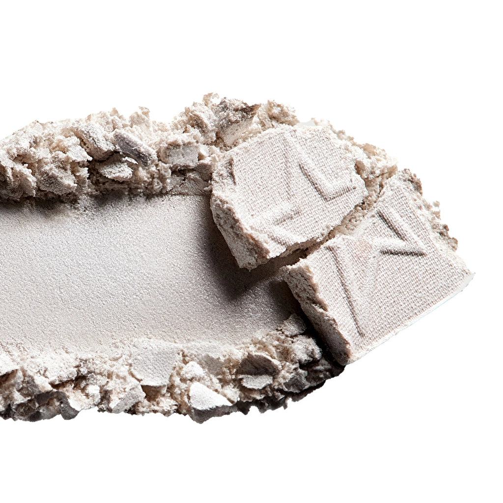 Stellary Eyeshadow Mono E-Clipse SP 08 Snow Glow - Soft Shimmer Finish &amp; Buildable Color