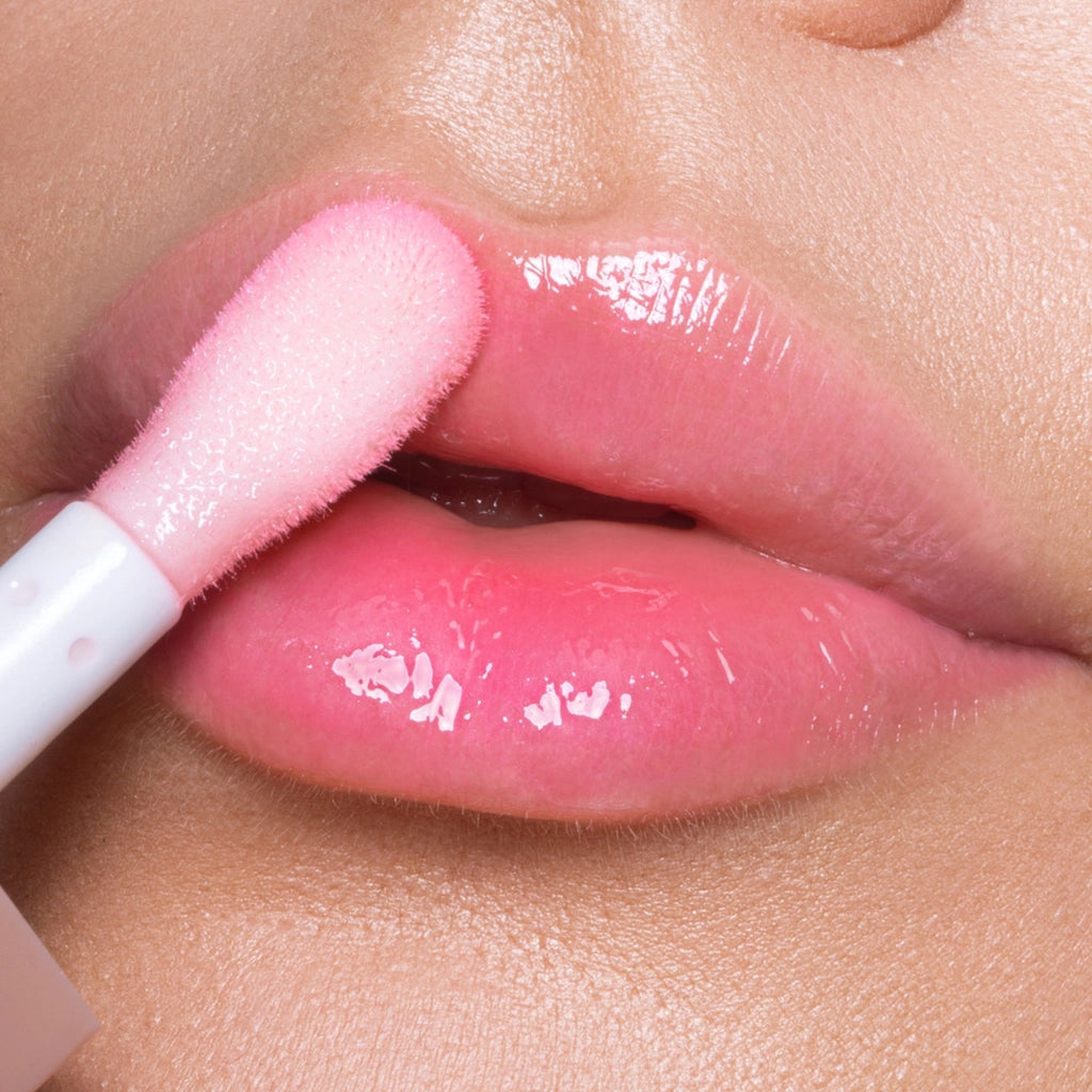 Astra Pure Beauty Juicy Lip Oil 01