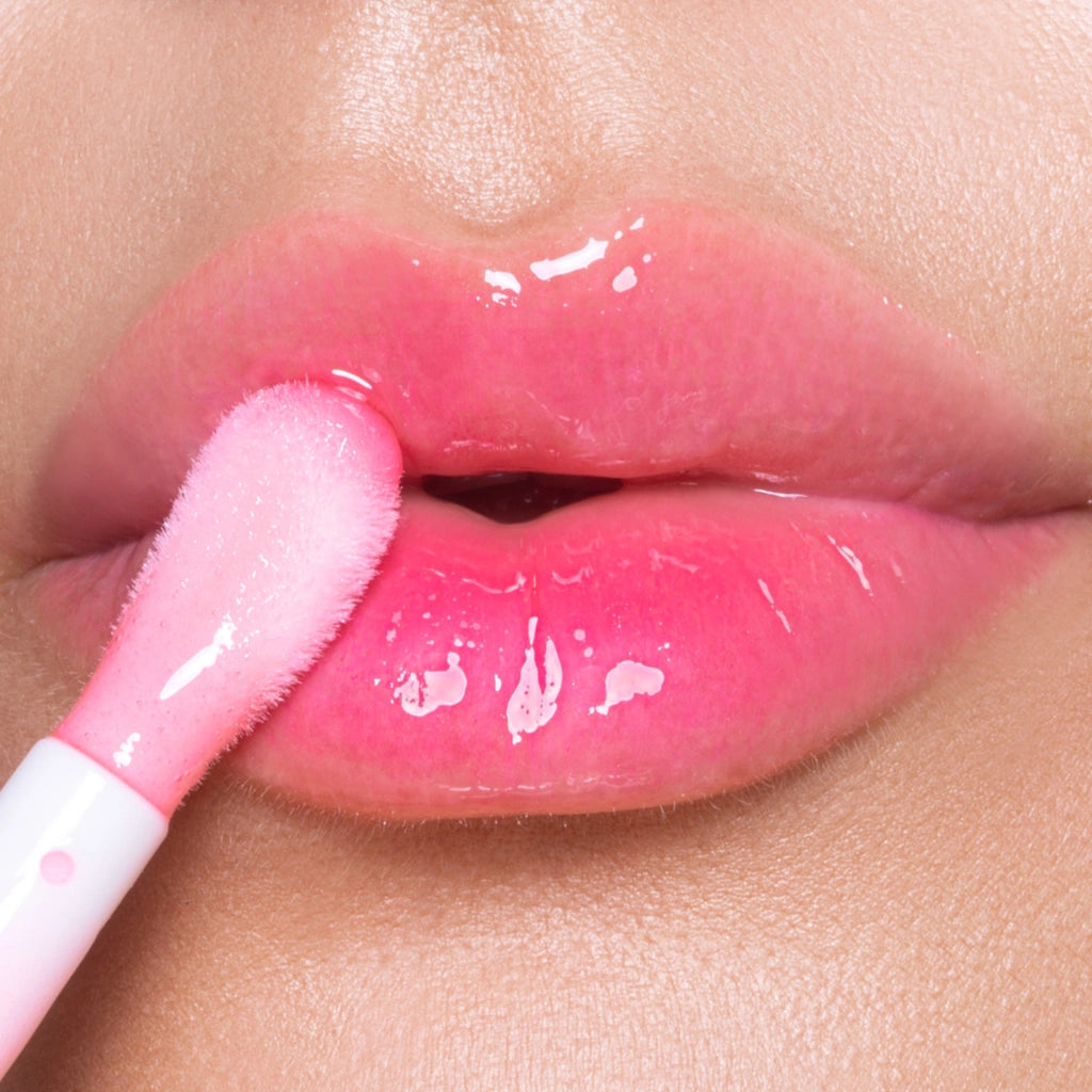 Astra Pure Beauty Juicy Lip Oil 02