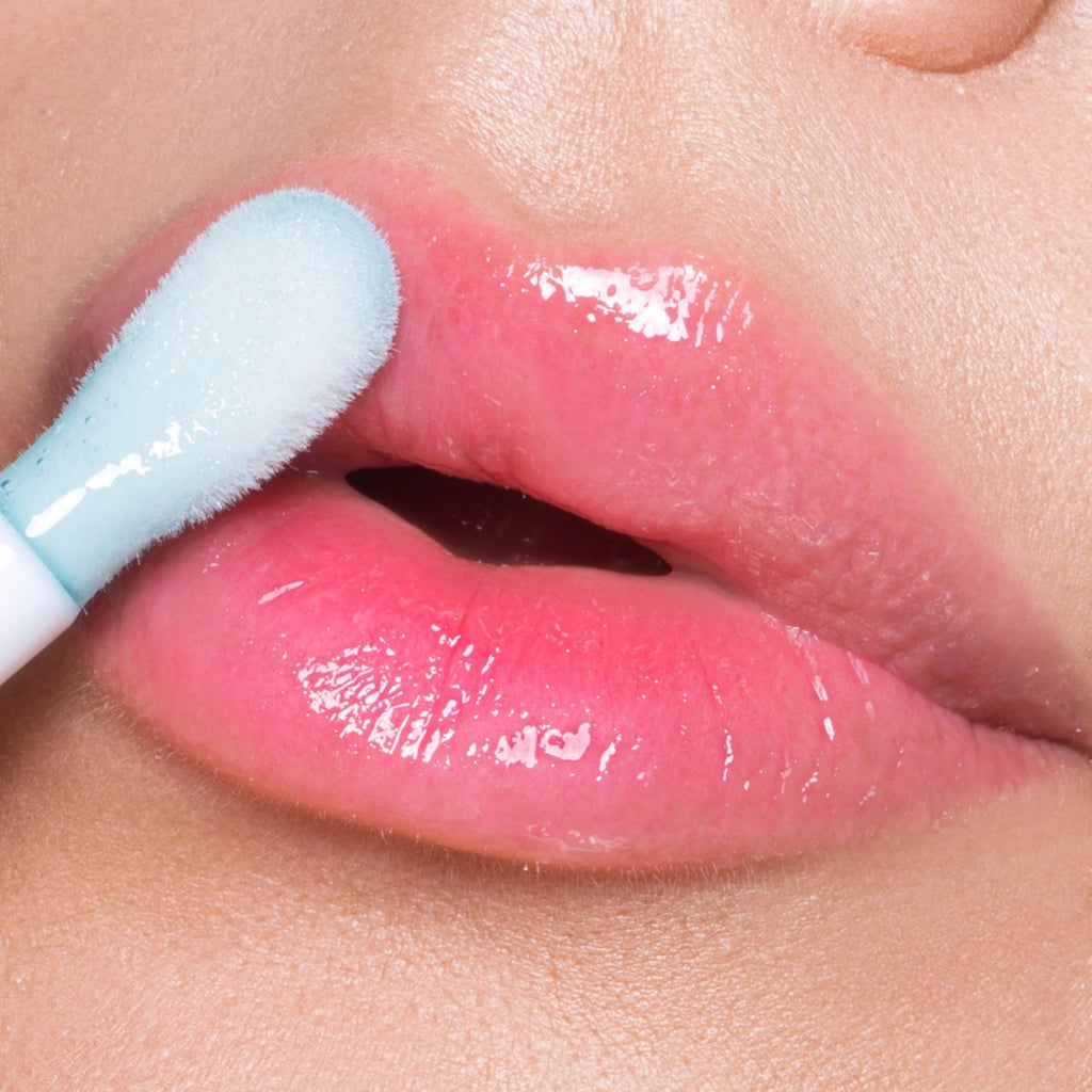 Astra Pure Beauty Juicy Lip Oil 03