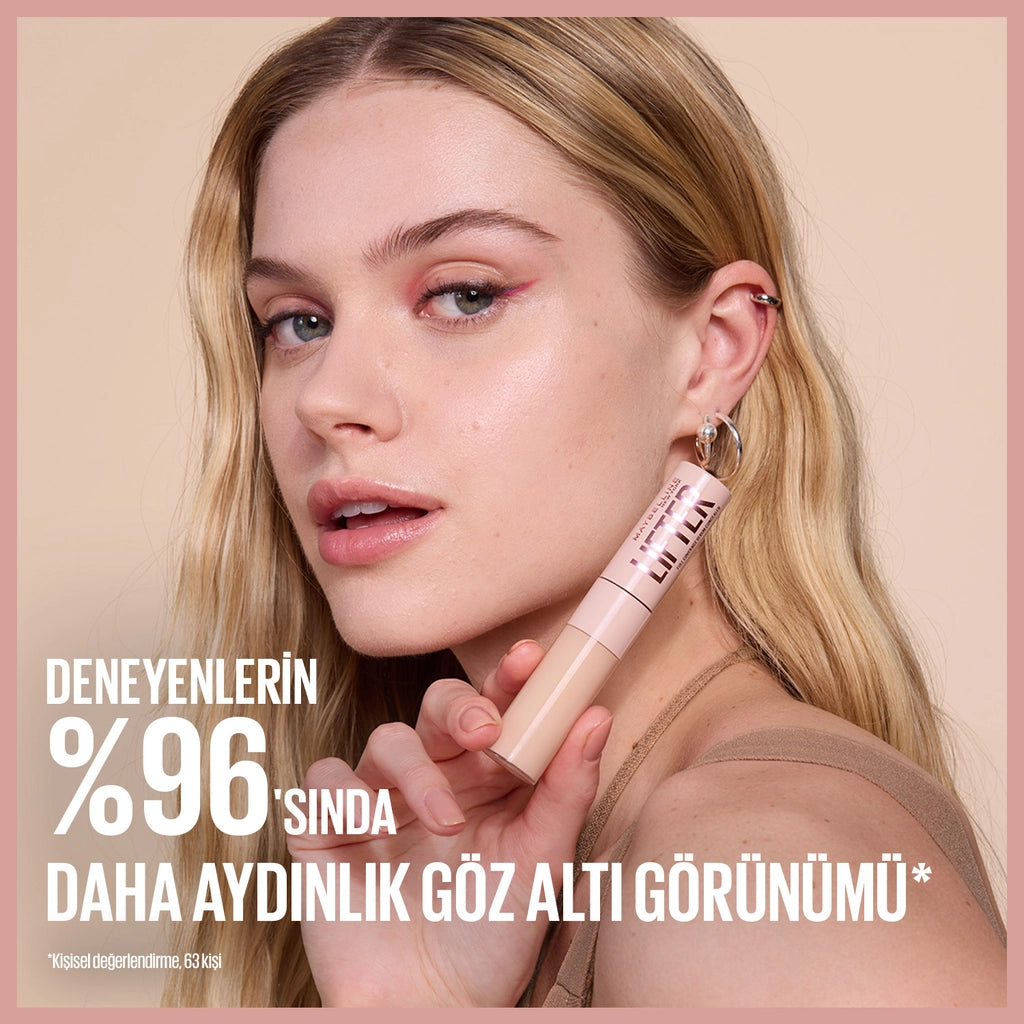 Maybelline New York Lifter Moisturizing and Brightening Concealer with Caffeine and Peptides 30