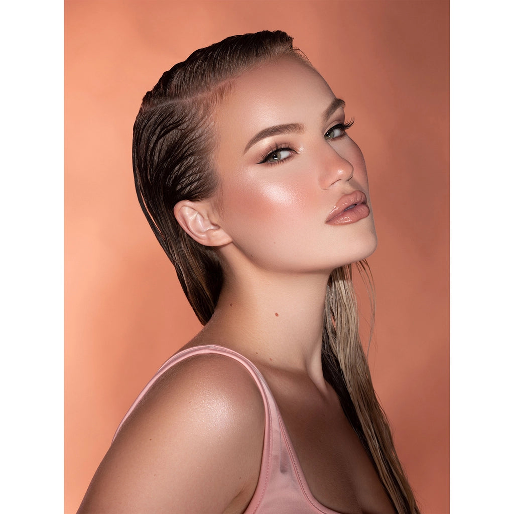 Sheglam Glow Bloom Liquid Illuminator 01 Vanilla Frost