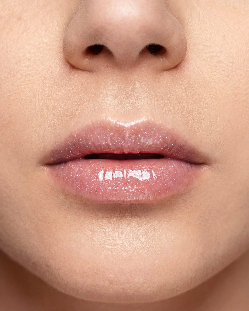 Astra Vibra Kiss Lip Gloss 01