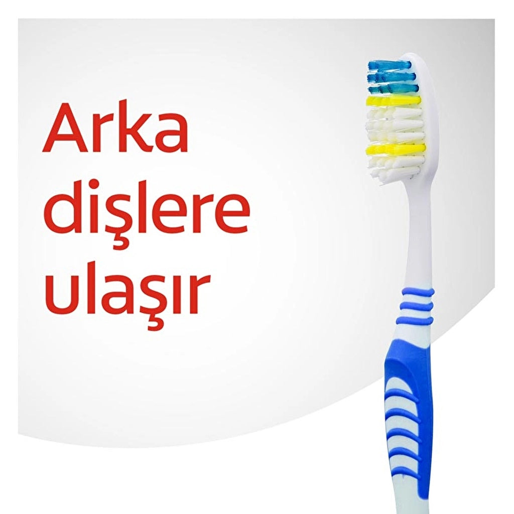 Colgate Extra Clean Medium Toothbrush 2+1