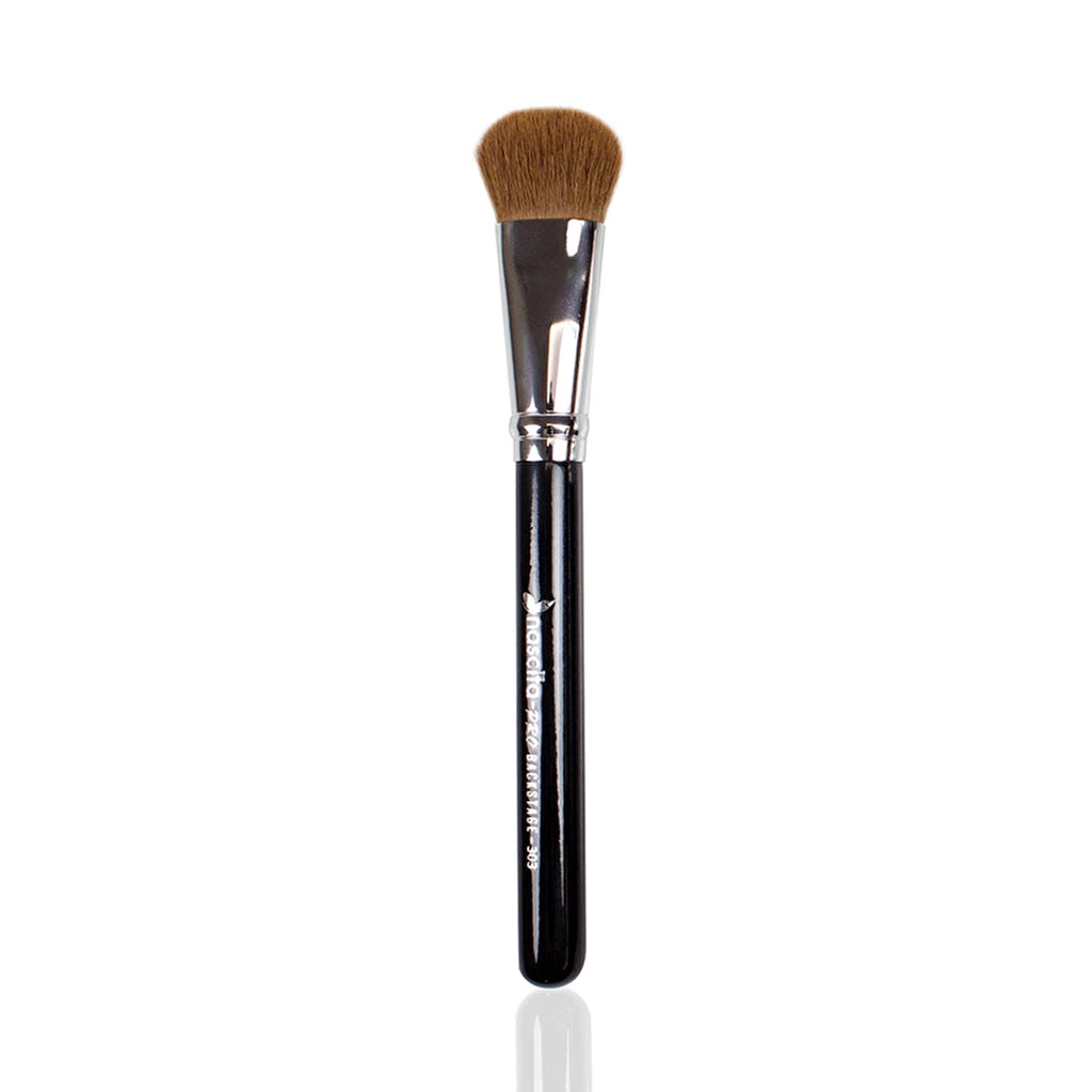 Nascita Flat Midi Foundation Brush 303